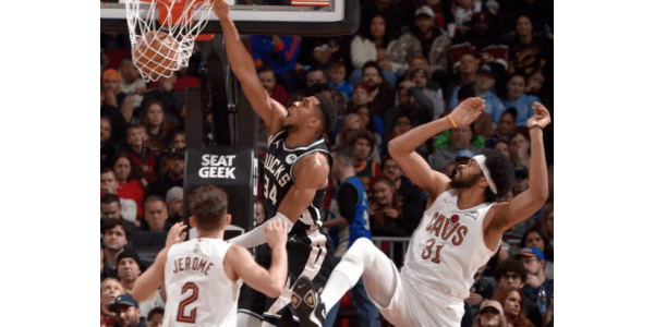 El rendimiento de los Bucks esta temporada determinará el futuro de Antetokounmpo El rendimiento de los Bucks esta temporada determinará el futuro de Antetokounmpo