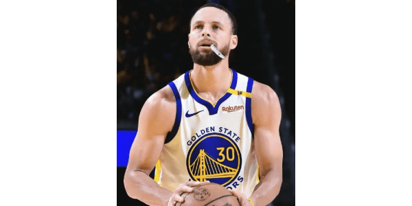 La camiseta de Curry encabeza las ventas, los Knicks dominan el mercado de productos oficiales La camiseta de Curry encabeza las ventas, los Knicks dominan el mercado de productos oficiales