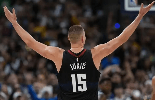 380 millones en 5 años! El salario supermáximo en la historia de la NBA