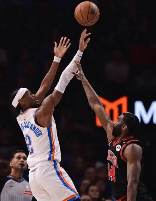 El Thunder venció a los Bulls 145-117 y estableció un nuevo récord