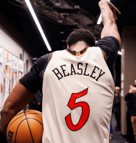 La carrera de una estrella de la NBA arruinada por un escándalo de apuestas
