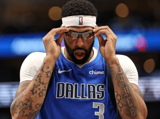 Los Mavericks dieron una gran sorpresa al derrotar a los Rockets por 122-109 en casa