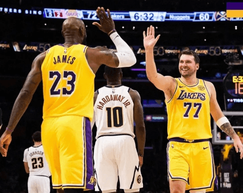 El papel de los tres jugadores clave de los Lakers: LeBron James, de 41 años, como vanguardia defensiva
