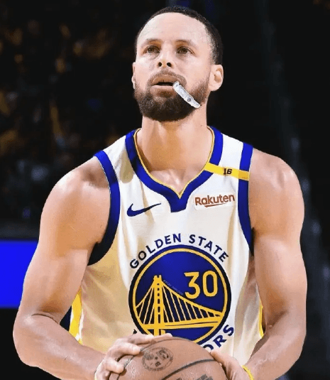 La camiseta de Curry encabeza las ventas, los Knicks dominan el mercado de productos oficiales