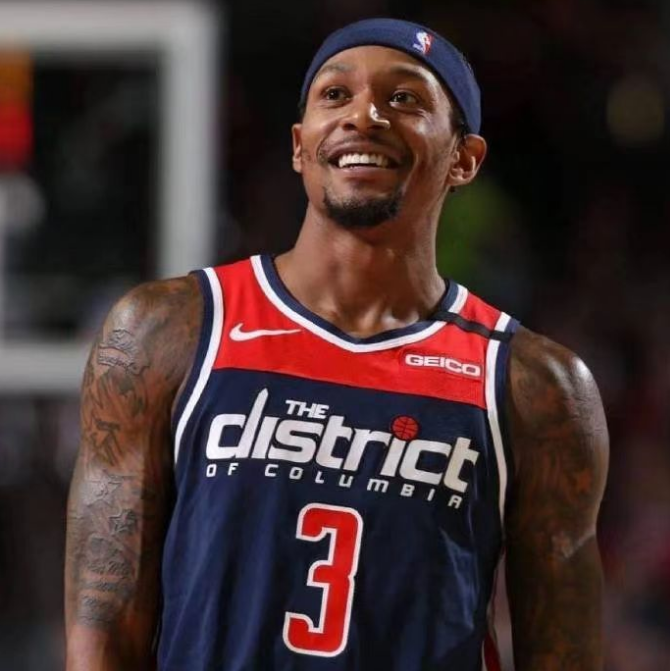 Bradley Beal archivos para acuerdo de transferencia