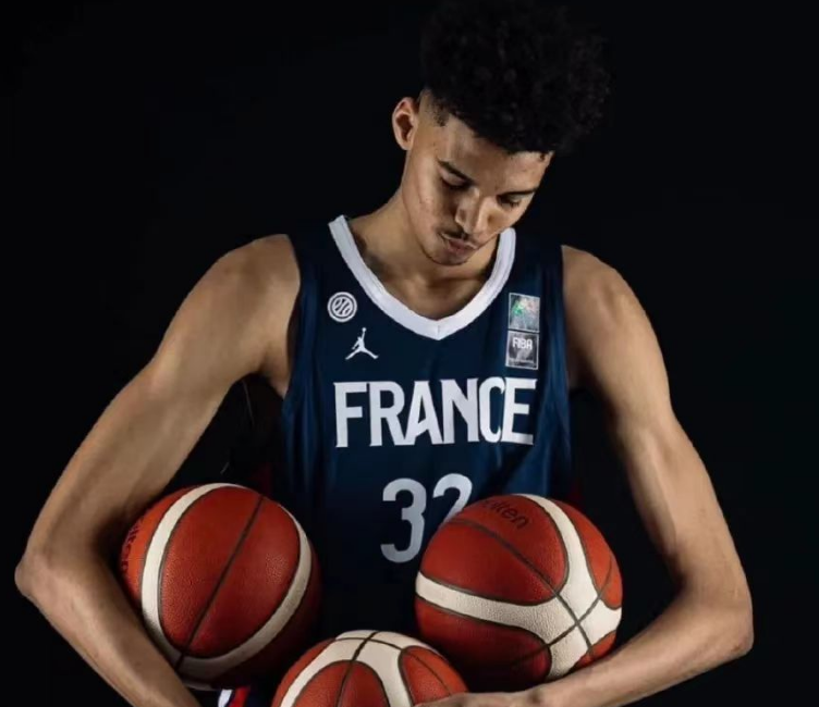 La superestrella de la NBA se niega a participar en la Copa Mundial de Baloncesto Masculino