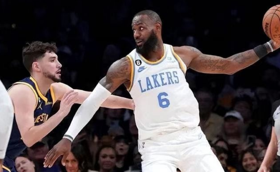 Los Lakers caen al No. 9 en el Oeste