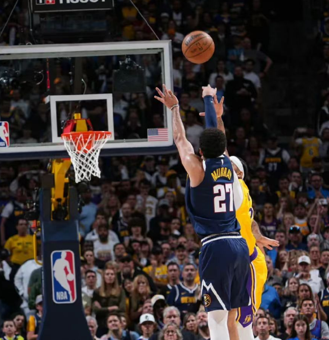 Los Nuggets ganan dos partidos consecutivos en las Finales de la Conferencia Oeste