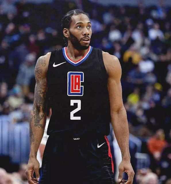 ¿Irving y Leonard intercambian?